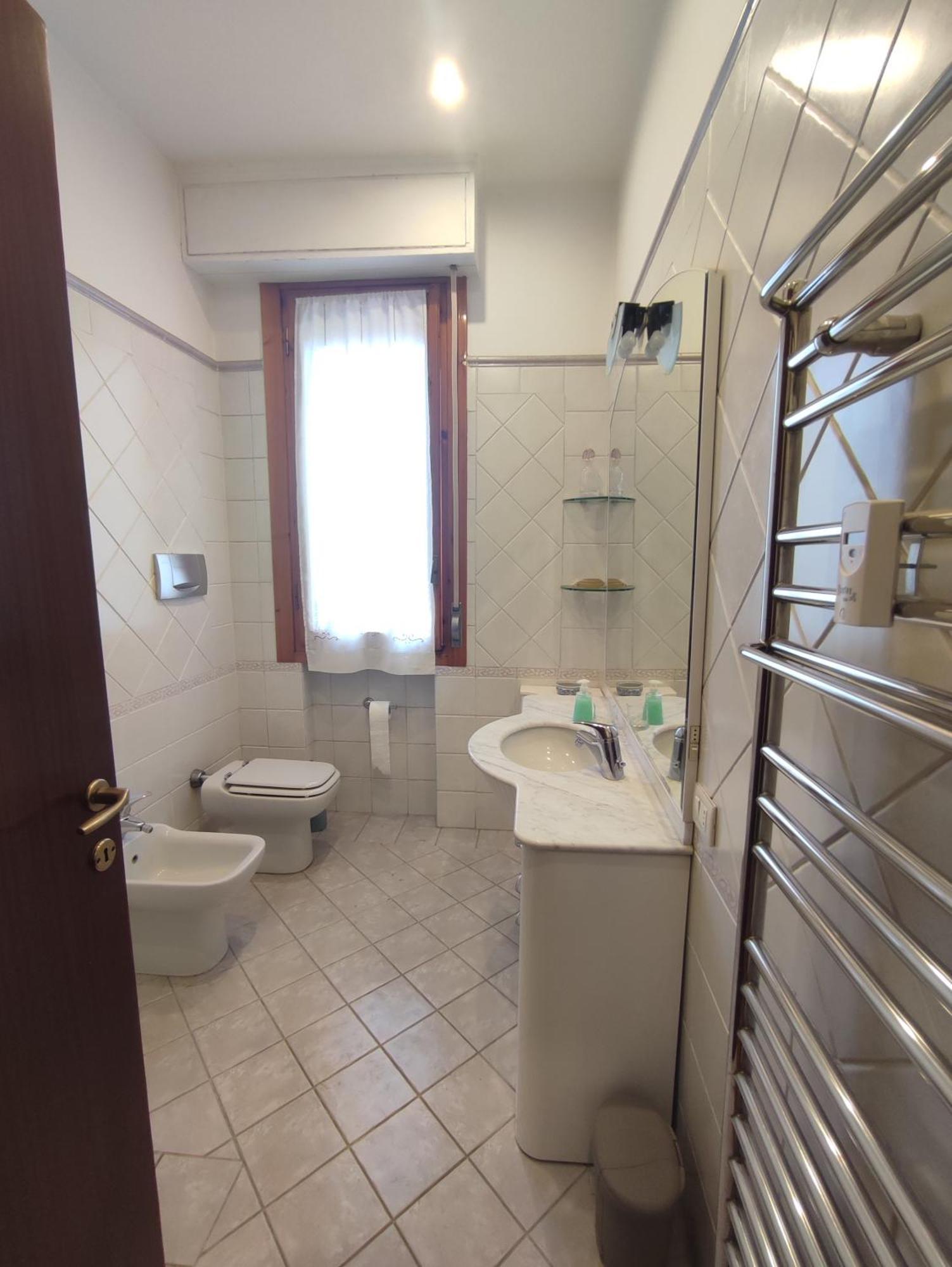 Quiet And Comfortable House With Easy Parking Scandicci Bagian luar foto
